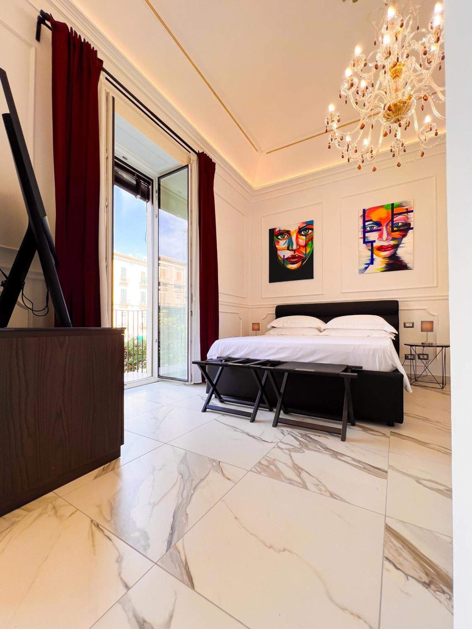 Ricci Palace Suites คาตาเนีย ภายนอก รูปภาพ