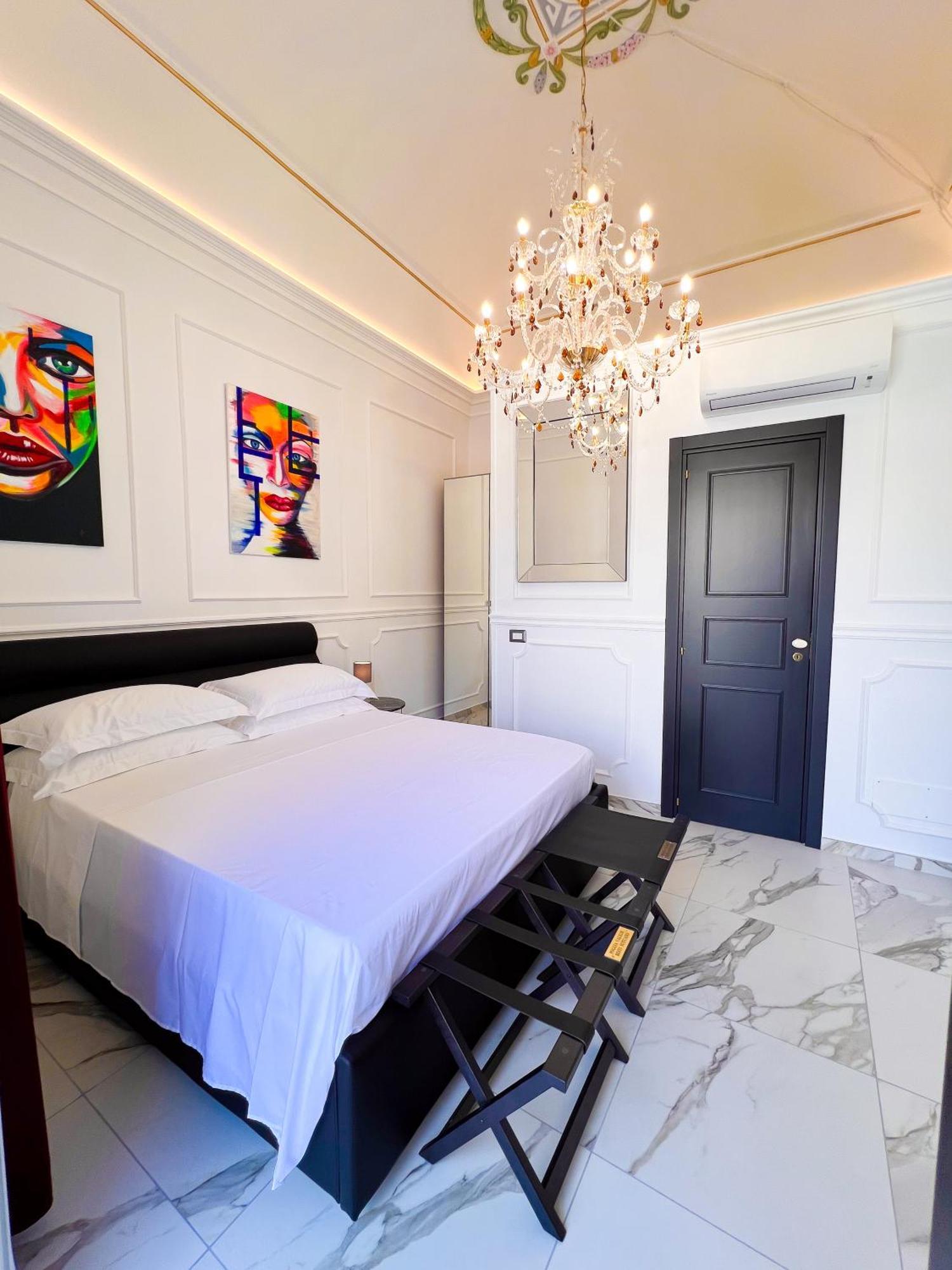 Ricci Palace Suites คาตาเนีย ภายนอก รูปภาพ